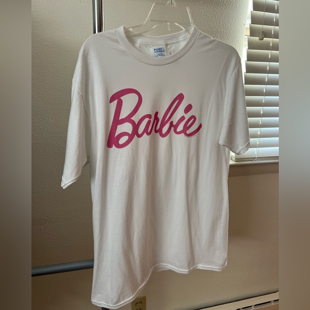 Barbie shirt NEW! Still with tag Barbie - Classic Logo T-Shirt